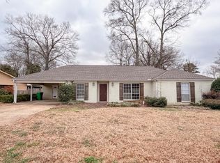 2622 Stidman Cir, Columbus, MS 39705
