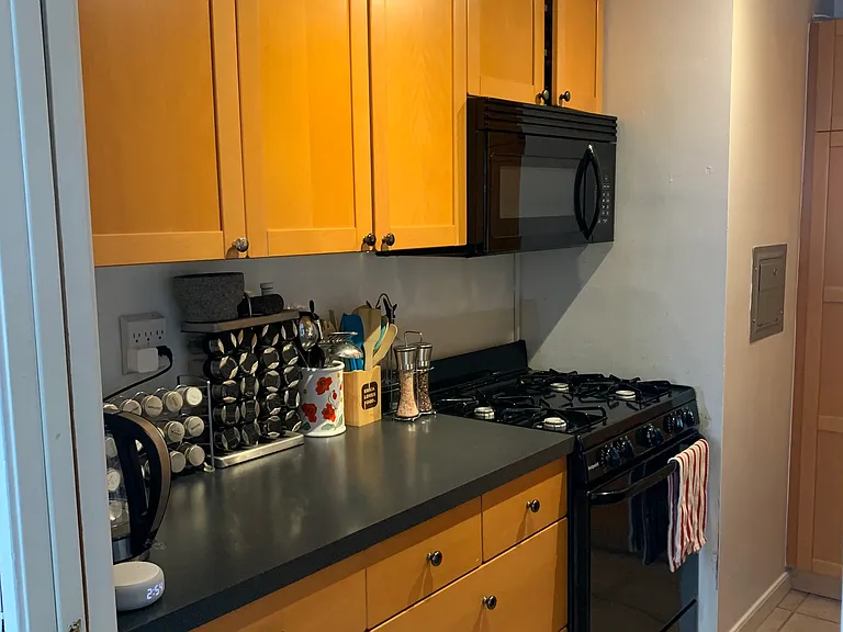 1545 18th St NW #617 — Photo 9