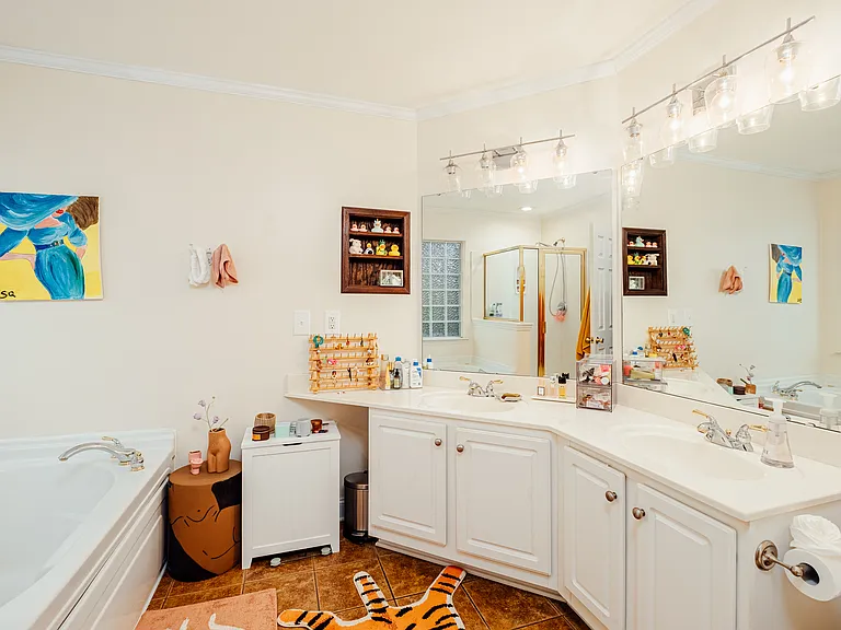 12304 Ilse Helene Ln — Photo 15