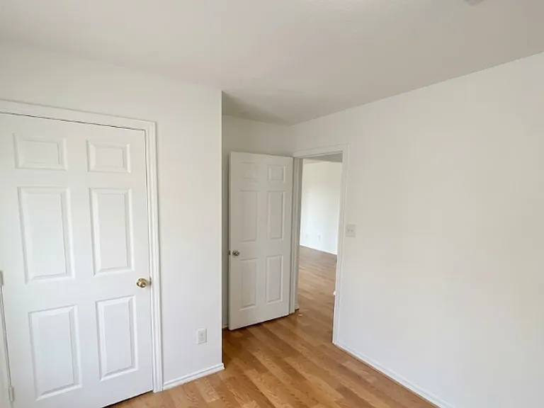 3414 Cantabrian Dr — Photo 6