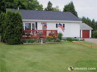 10030 S Wilson Dr, Dafter, MI 49724
