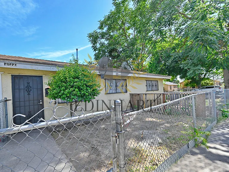 2303 S Poppy Ave #101 — Photo 2
