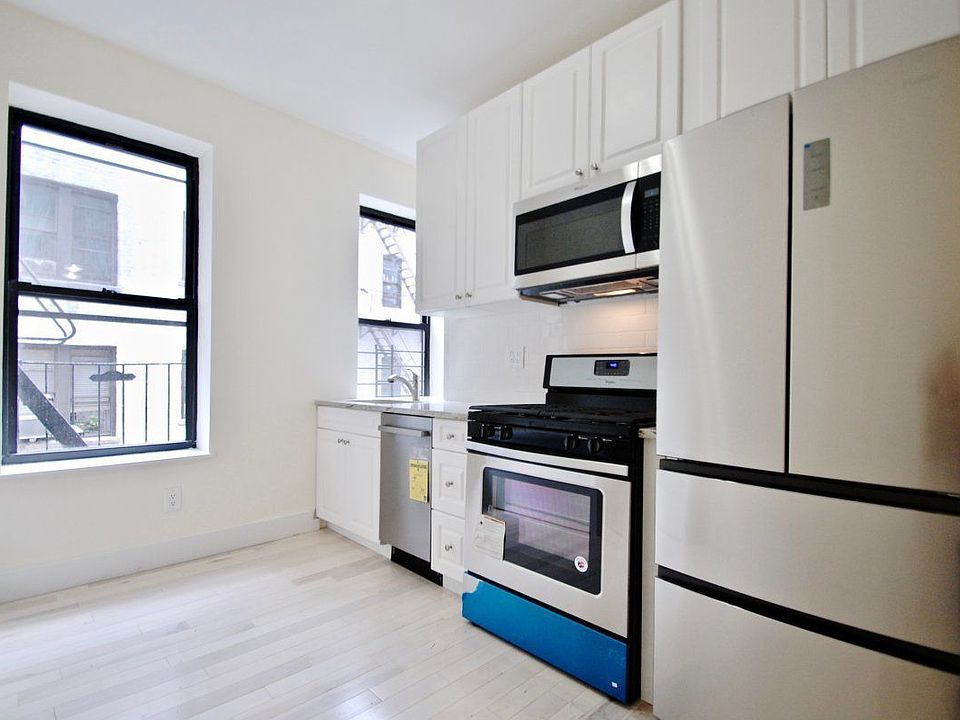 1st image of 66 Saint Nicholas Pl APT A32