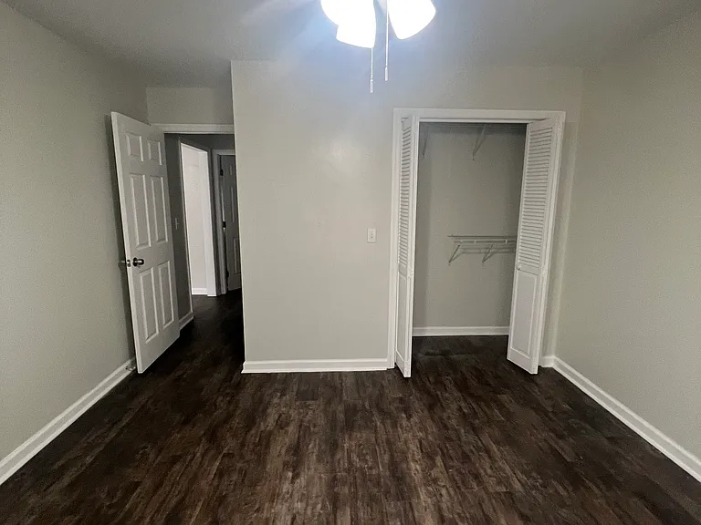 1605 Plantation Rd #1 — Photo 8