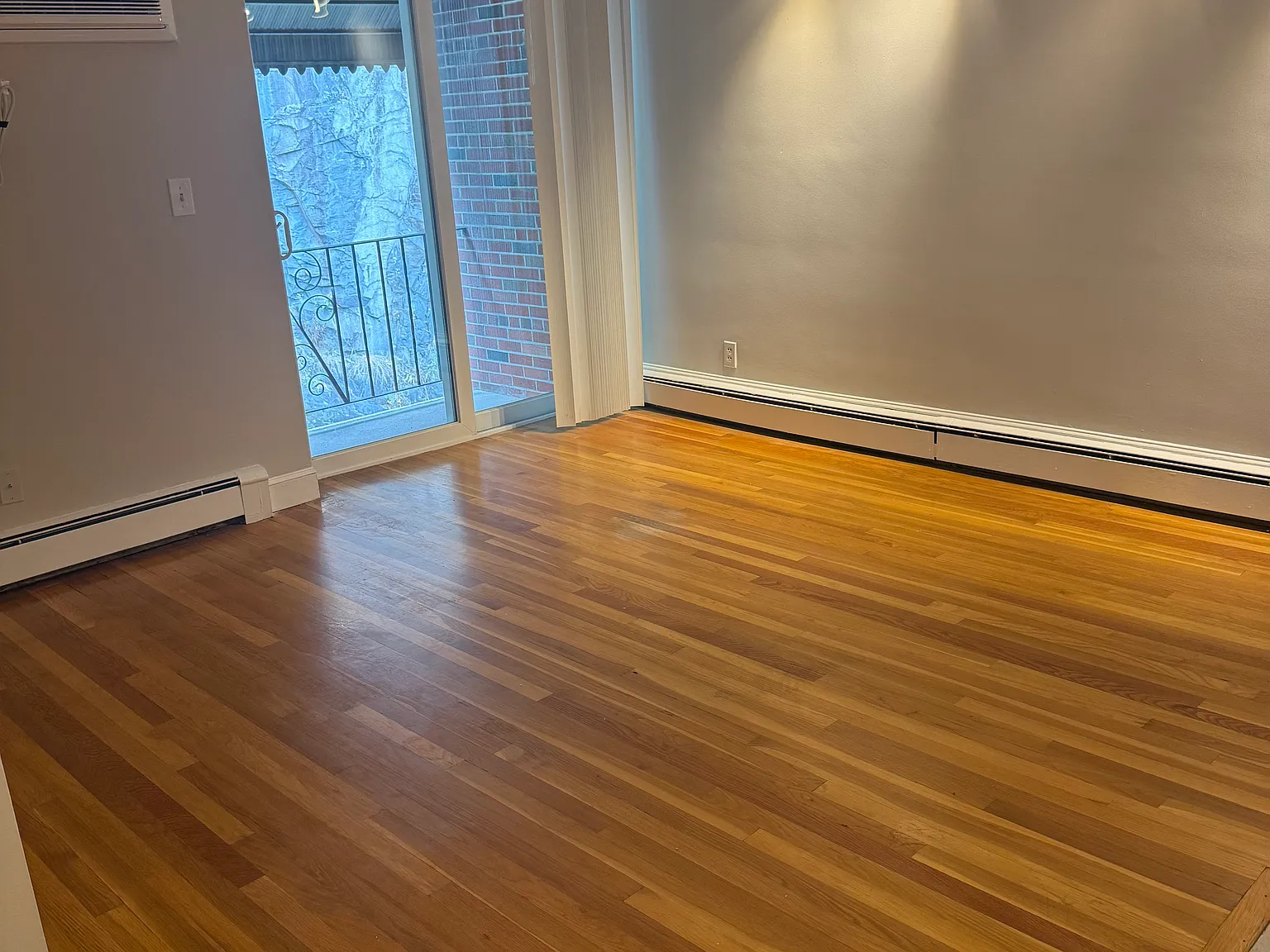 1 bed, 750 sqft, $2,150 — Photo 4