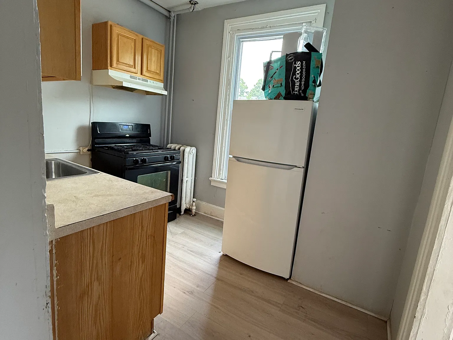 1 bed, 800 sqft, $1,150 — Photo 4
