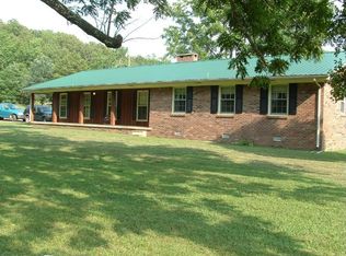 201 Chief Creek Rd, Lawrenceburg, TN 38464