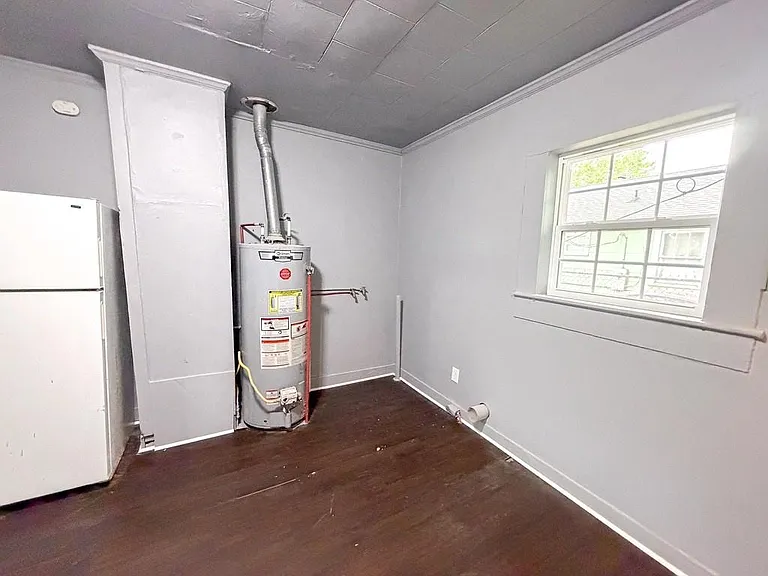 38 Flock Ave — Photo 8