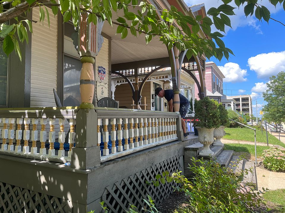 Shared Porch