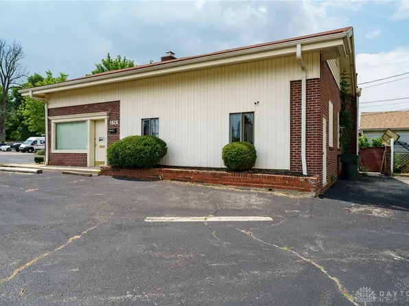 1026 Watervliet Ave, Dayton, OH 45420