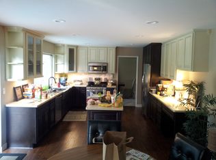 2073 Banbury Rd, Walnut Creek, CA 94598