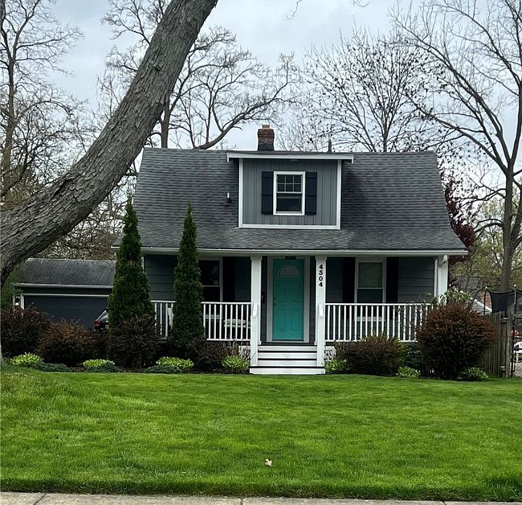 1st image of 4304 W 224th St