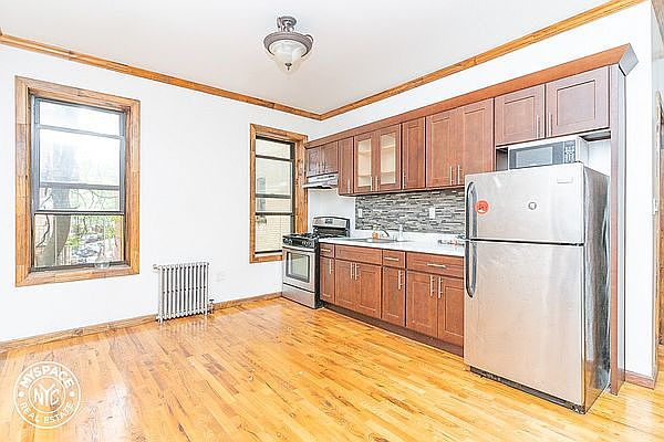 1st image of 68 Saint Pauls Pl #G43