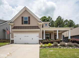 429 Hawthorne Ridge Cir, Dallas, GA 30132