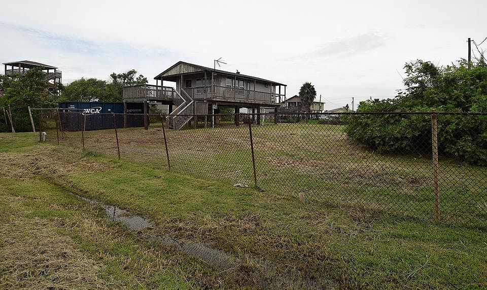 1st image of 35103 County Road 202