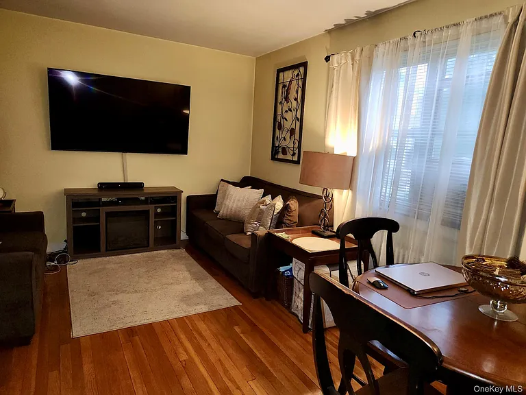 260-40 Langston Ave #A — Photo 3