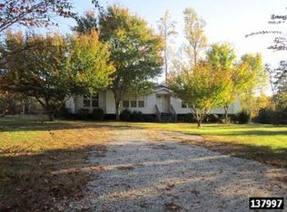 1085 Perdue Hollow Rd, Walnut Cove, NC 27052