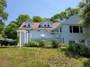 11 Colony Beach Blvd, Plymouth, MA 02360