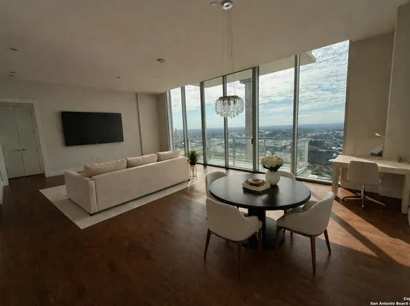 610 E MARKET ST #2803, San Antonio, TX 78205