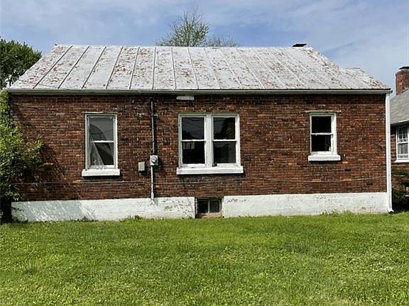 5th image of 918 Cherry Dr