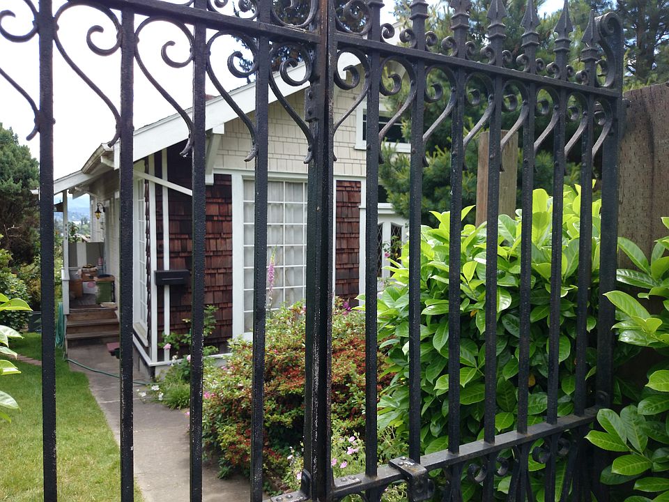 1st image of 8410 Beacon Ave S