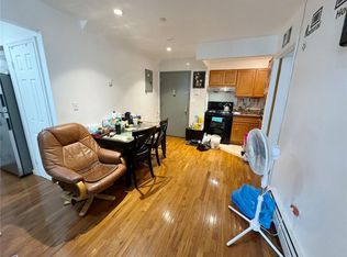 928 55th St APT 1B, Brooklyn, NY 11219
