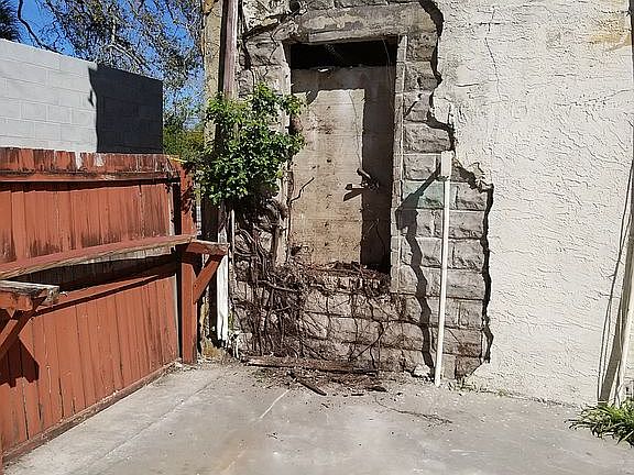 4th image of 2826 Fairfield Ave S