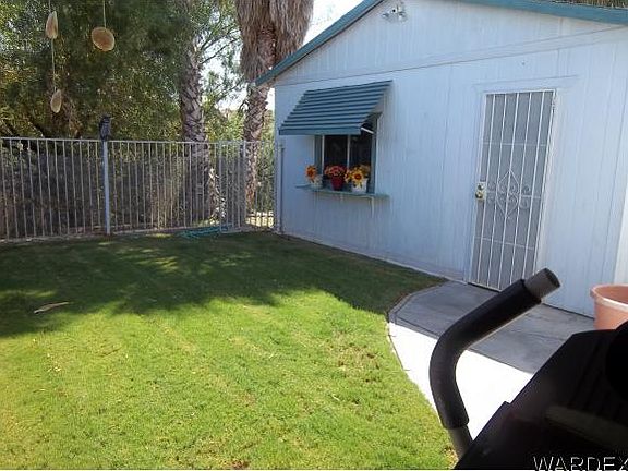 3rd image of 461 E Bluewater Dr