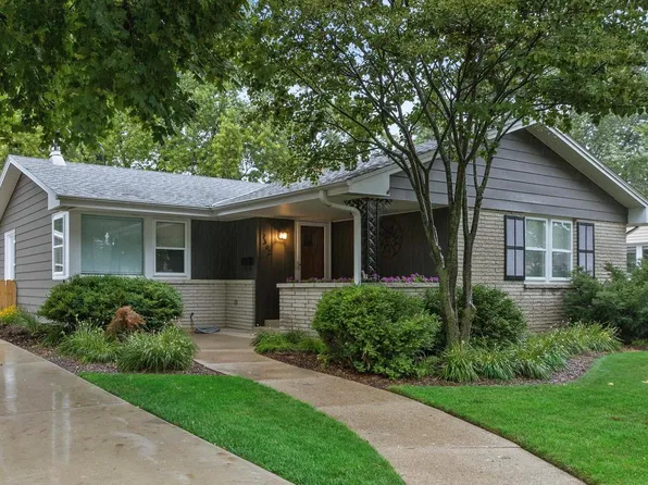 2302 25th AVENUE, Kenosha, WI 53140