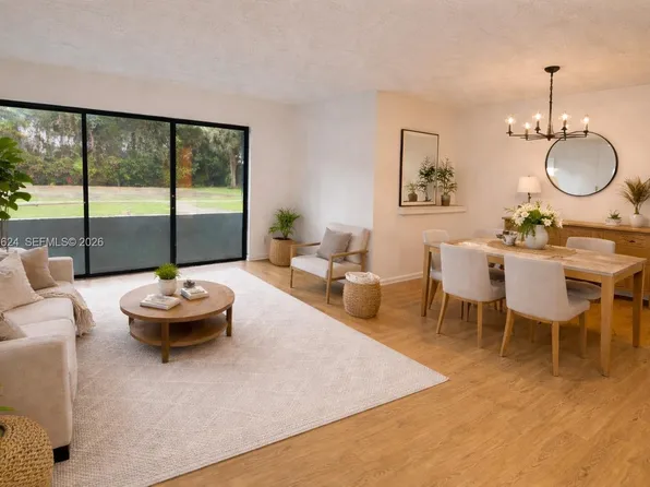 1800 N Congress Ave APT 102, West Palm Beach, FL 33401