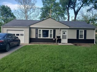 2530 SW Eveningside Dr, Topeka, KS 66614