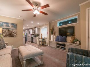 1500 E Linden Dr #123, Mount Pleasant, IA 52641