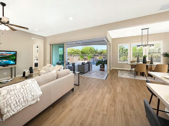 5th image of 20594 W Pasadena Avenue