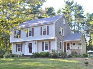 40 Newcombs Mill Rd, Kingston, MA 02364