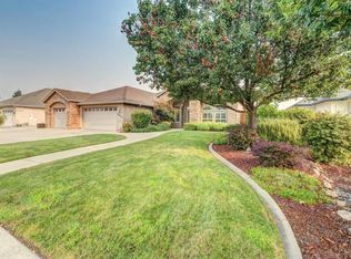 4090 Winter Green Ct, Redding, CA 96001