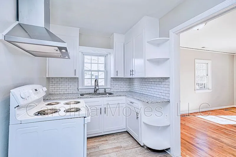 2 bed, 1.0 bath, 800 sqft, $1,495 — Photo 4