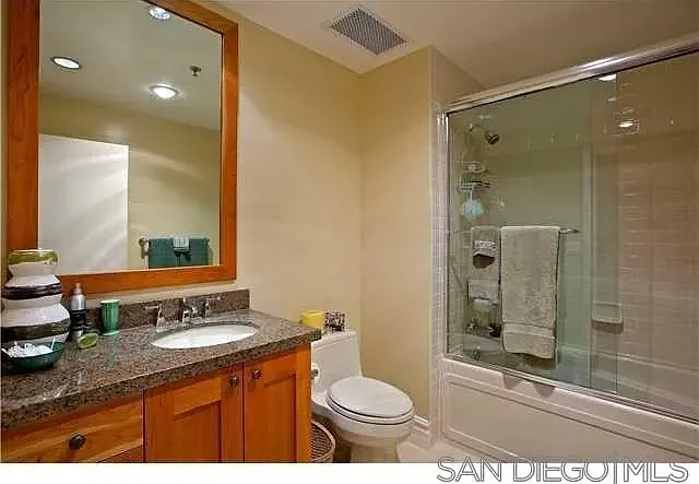 744 W Harbor Dr — Photo 14