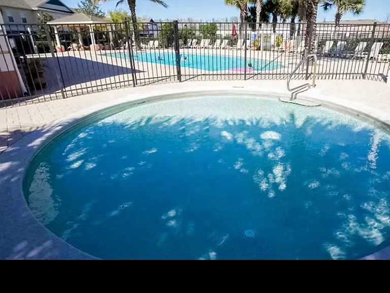 2466 Caravelle Cir — Photo 20