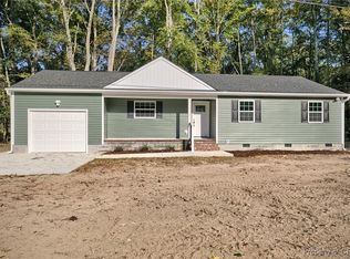 142 Chapel Nck, North, VA 23128