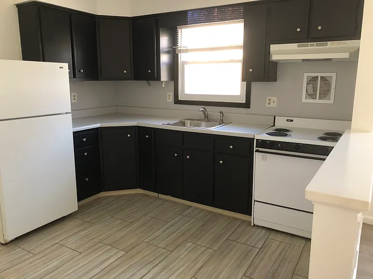 Hudson Valley Apartments — Photo 19
