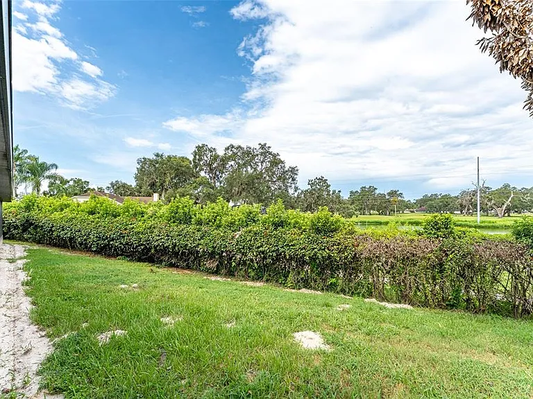 6151 Silver Oaks Dr — Photo 17