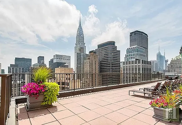 212 E 47th St #16B — Photo 19