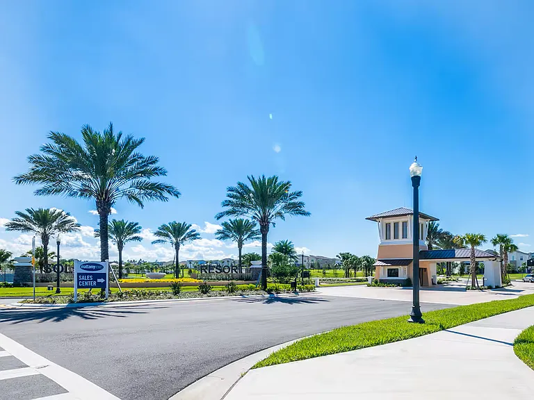 8927 Coconut Breeze Dr — Photo 34