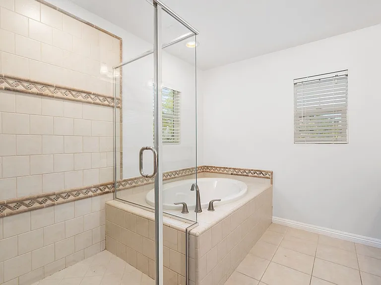 1570 Silver Shadow Dr — Photo 11