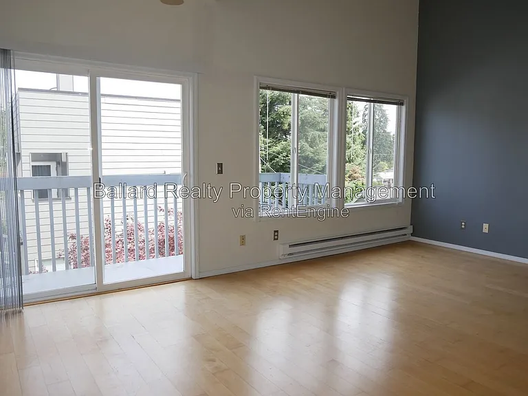 1712 NW 85th St #301 — Photo 8