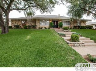 1107 Loch Lomond Ct, Arlington, TX 76012