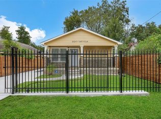 8034 Sunbury St, Houston, TX 77028