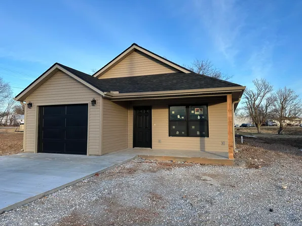 403 S Jefferson Street, Diamond, MO 64840