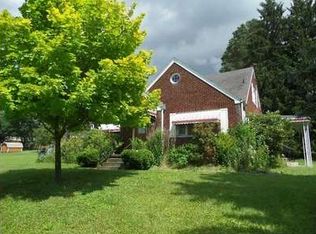 1890 N Hermitage Rd, Hermitage, PA 16148