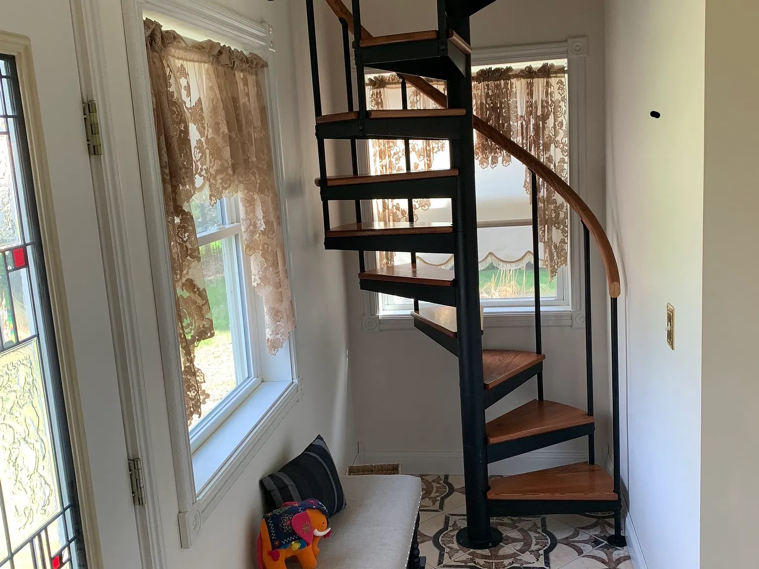 1 bed, 4943 sqft, $900 — Photo 2